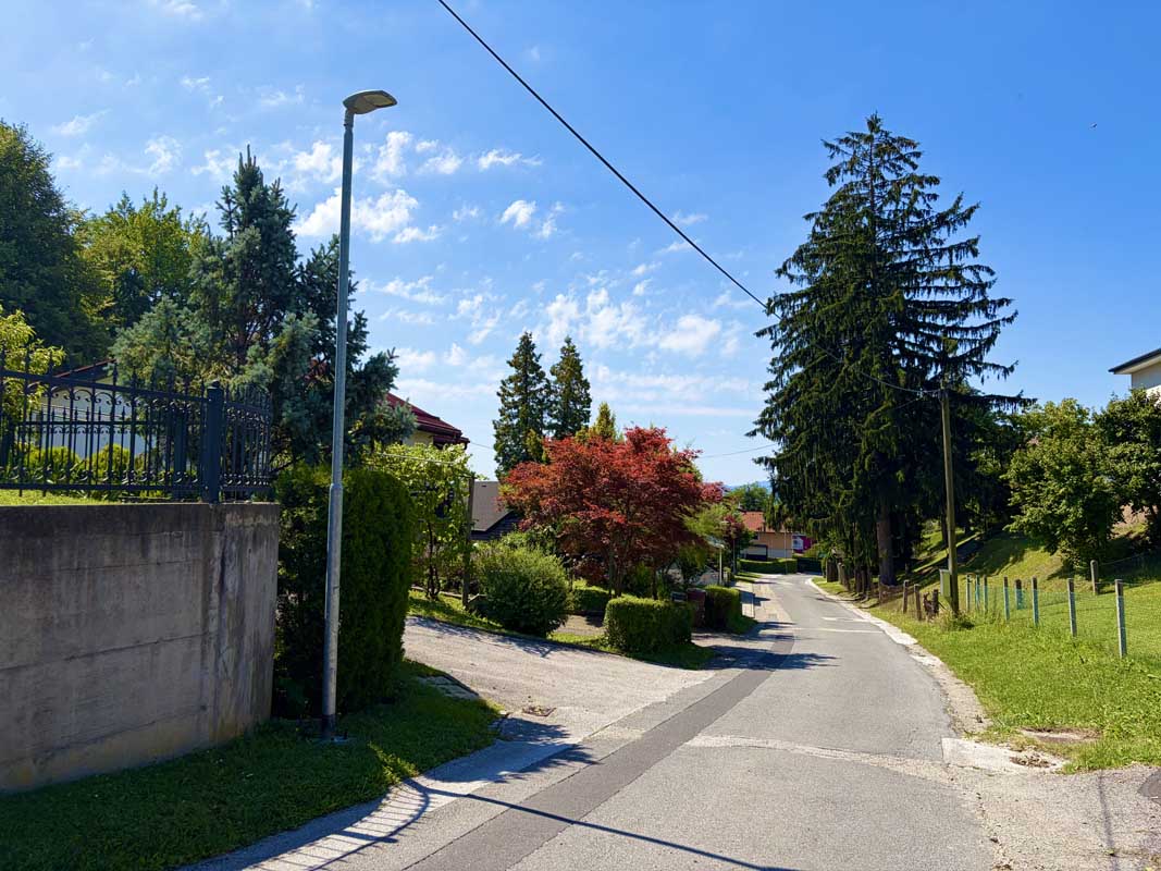 Izgradnja javne razsvetljave Langusove ulice.