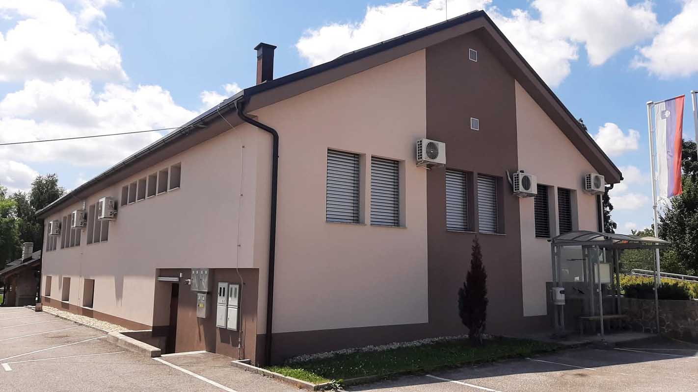 Zamenjava oken in fasade doma krajanov Budina - Brstje.