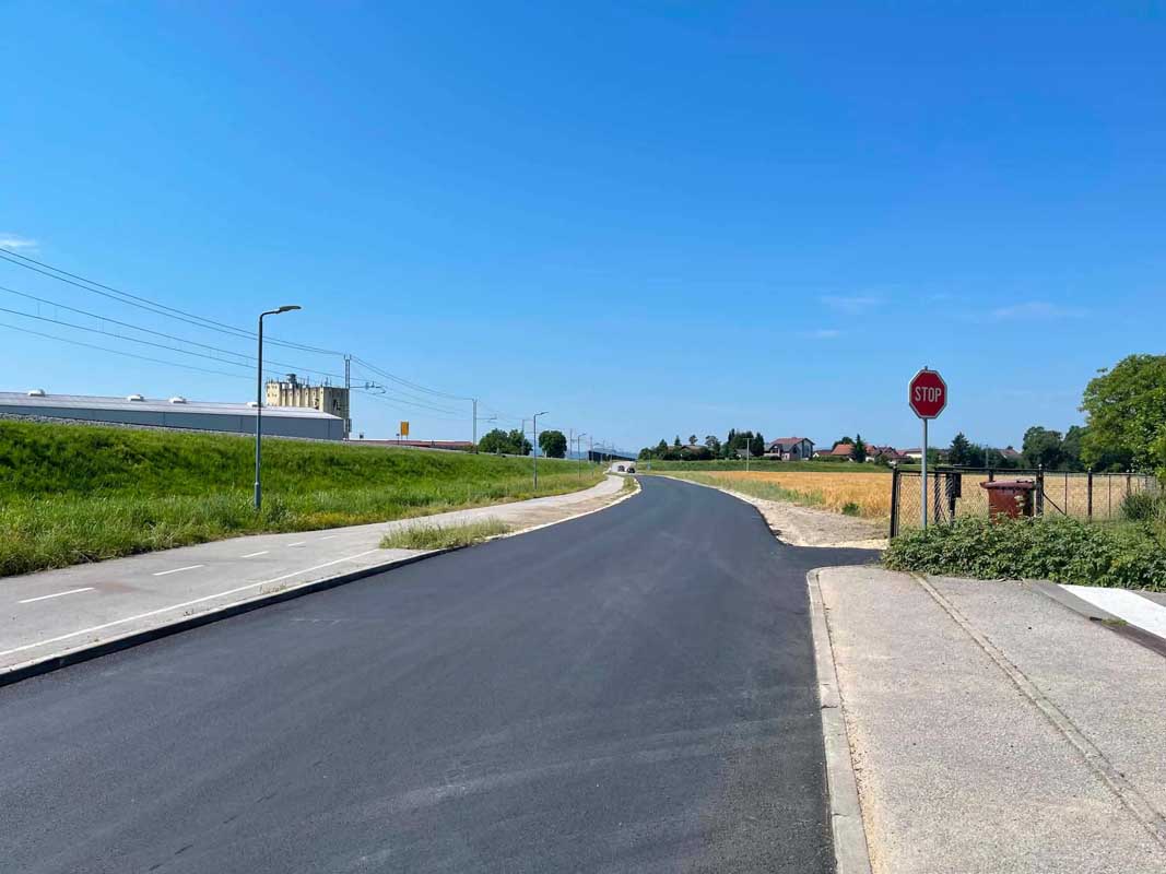 Investicije v letošnjem letu: cesta Ob Dravi (Pomaranča), cesta Ob železnici (Ptujčanka), krak Mariborska in kolesarska povezava ob Studenčnic.